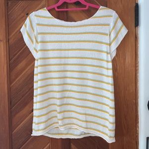 orange & green striped t-shirt🧡💚